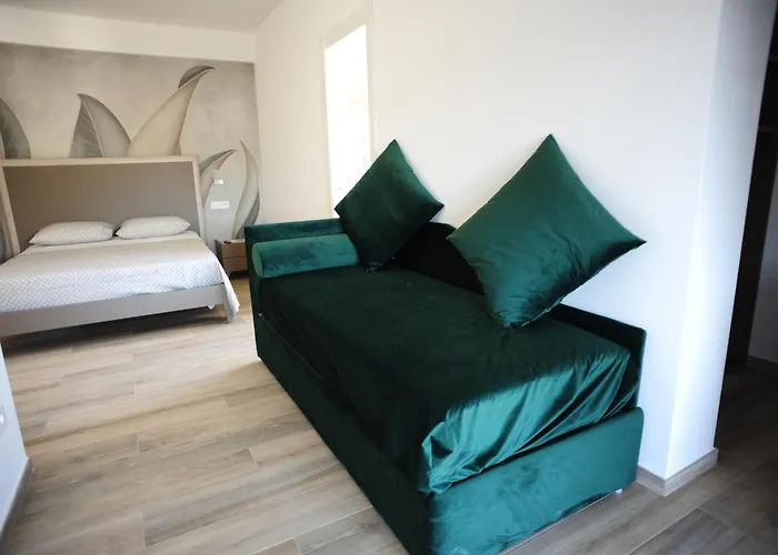 Oda ve Kahvaltı Del Parco 3*