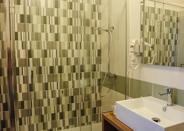 Del Parco Oda ve Kahvaltı 3*